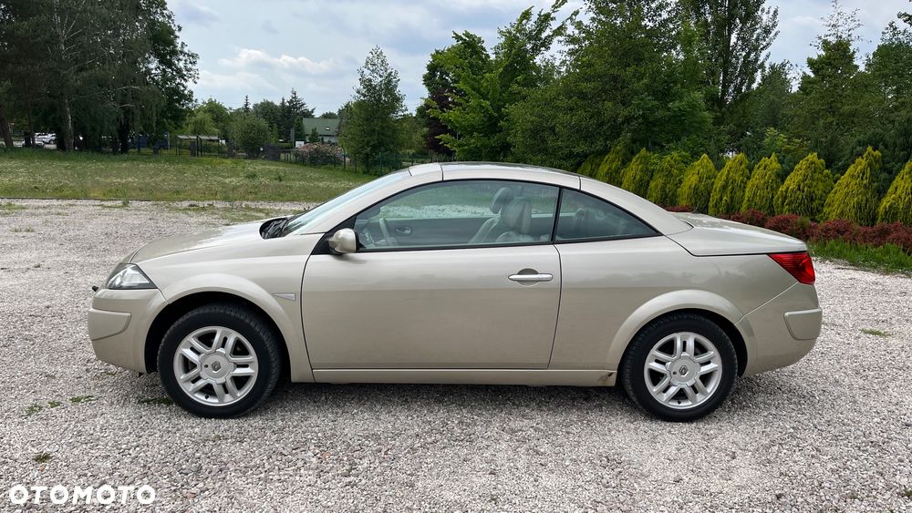 Renault Megane 2.0 16V Dynamique - 4