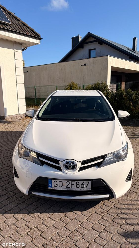 Toyota Auris - 4