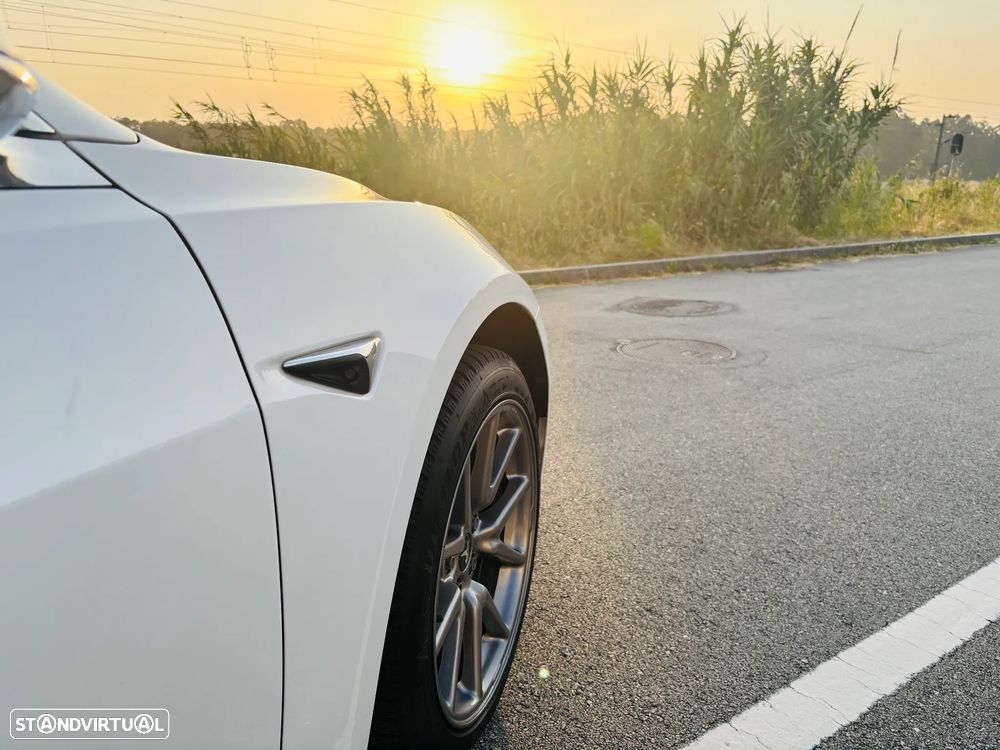 Tesla Model 3 Standard Range Plus RWD - 14