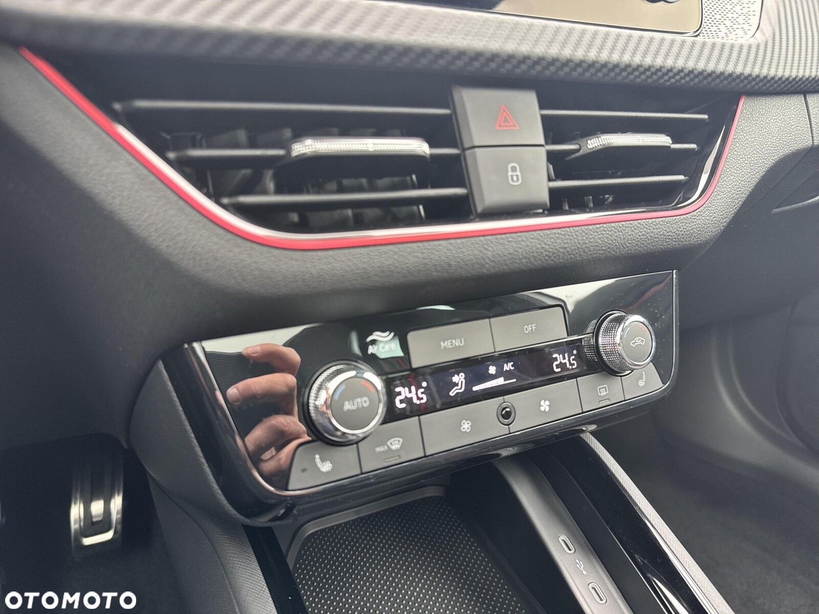 Skoda Kamiq 1.0 TSI Monte Carlo DSG - 25