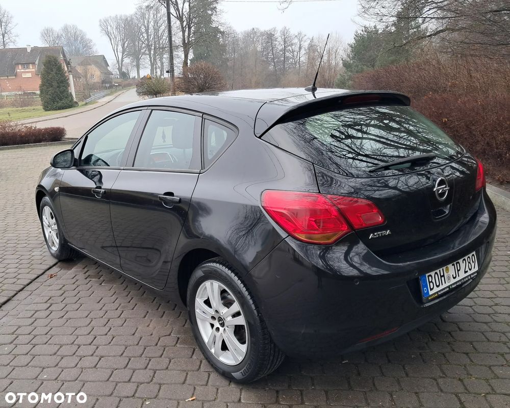 Opel Astra - 5