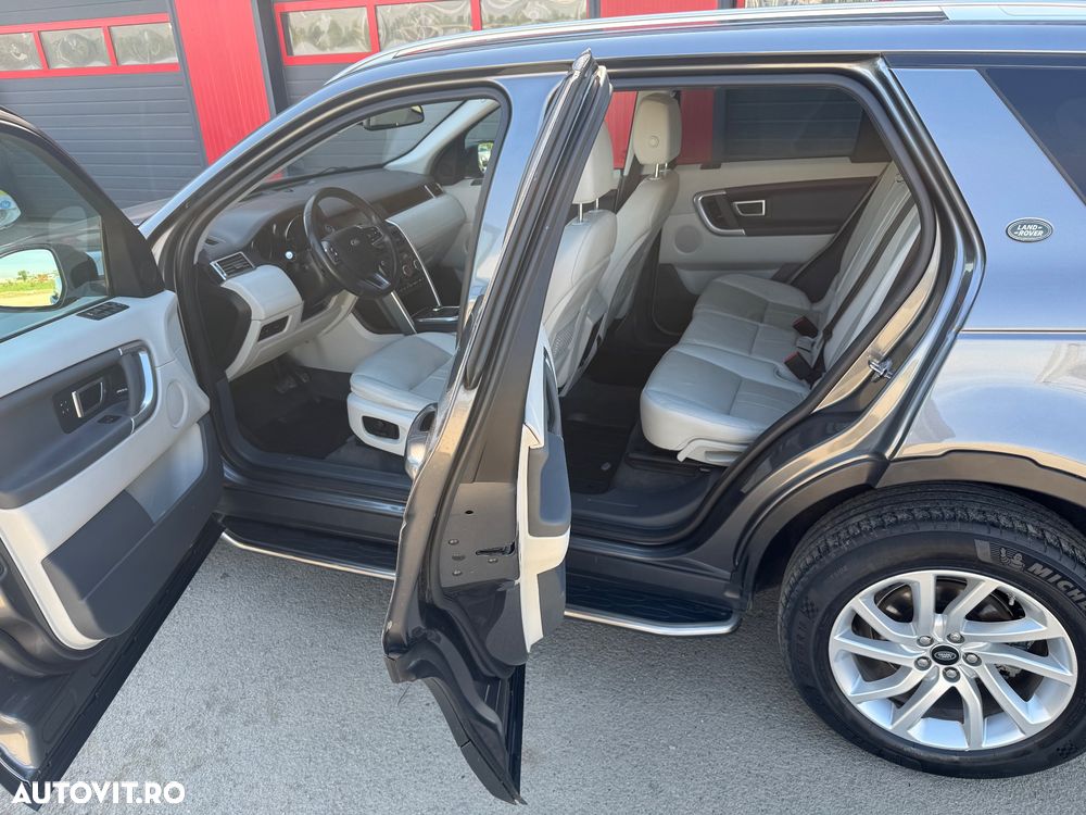 Land Rover Discovery Sport 2.0 l TD4 HSE Luxury Aut. - 26