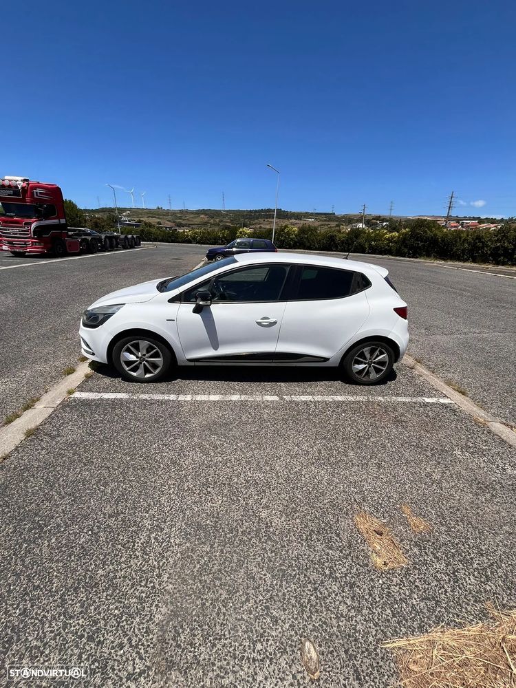 Renault Clio 1.5 dCi Limited EDition - 3