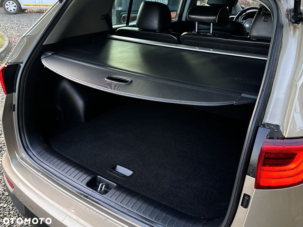 Kia Sportage 1.6 GDI L Business Line Plus 2WD - 23