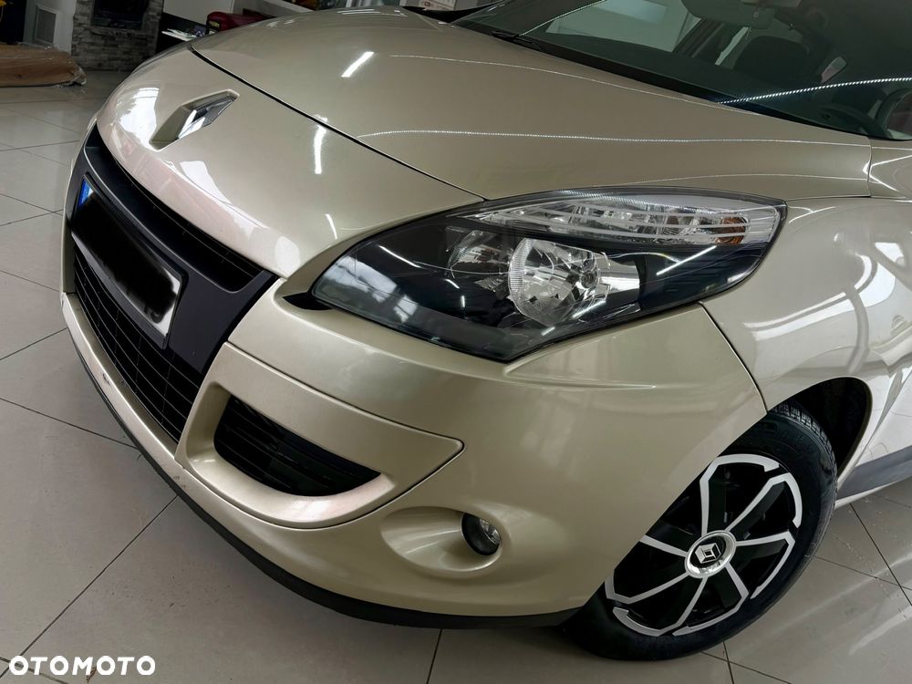 Renault Scenic - 20