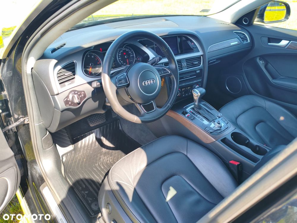 Audi A4 Allroad - 4