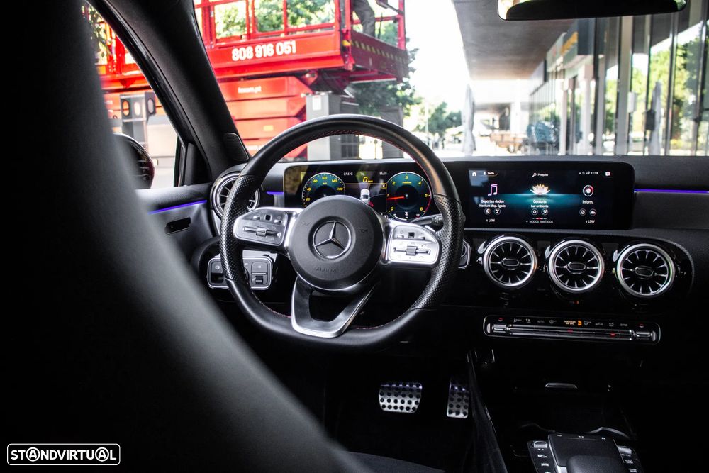 Mercedes-Benz A 180 d AMG Line Aut. - 32