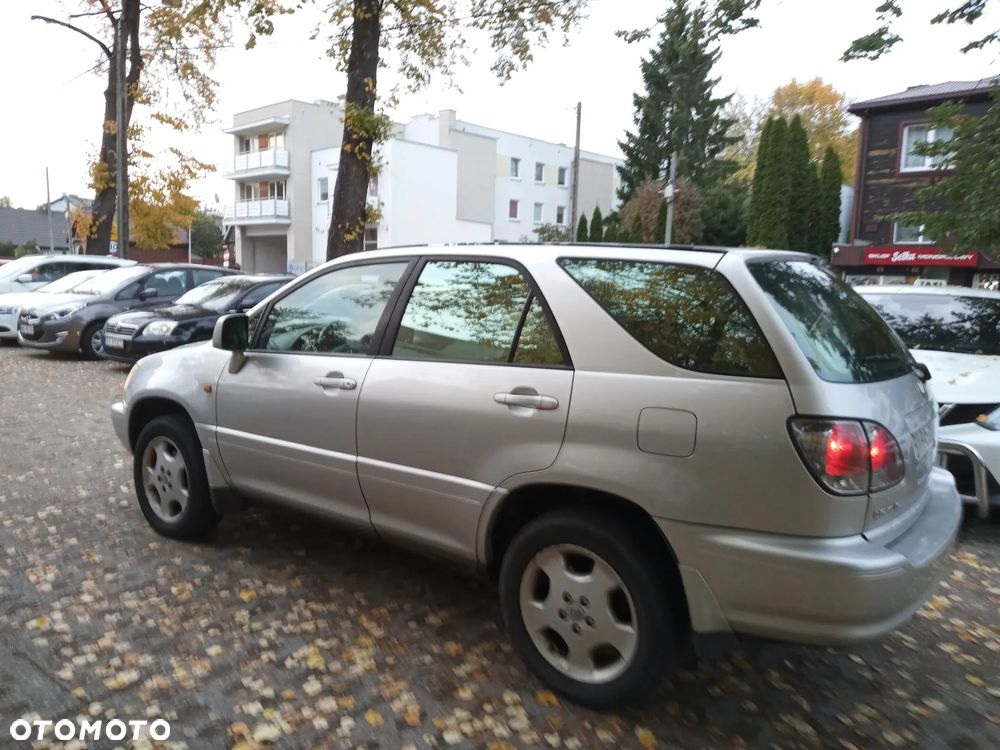 Lexus RX - 3