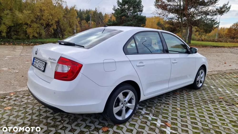 Skoda RAPID 1.2 TSI Style - 5