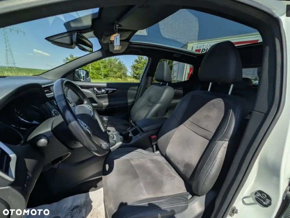 Nissan Qashqai 1.6 DIG-T N-Vision - 21