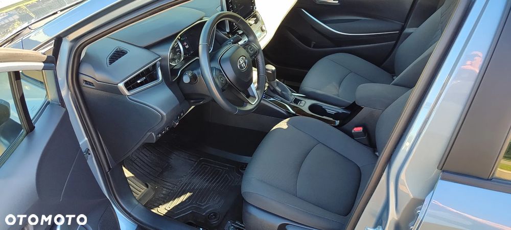 Toyota Corolla 1.8 Hybrid Comfort - 9