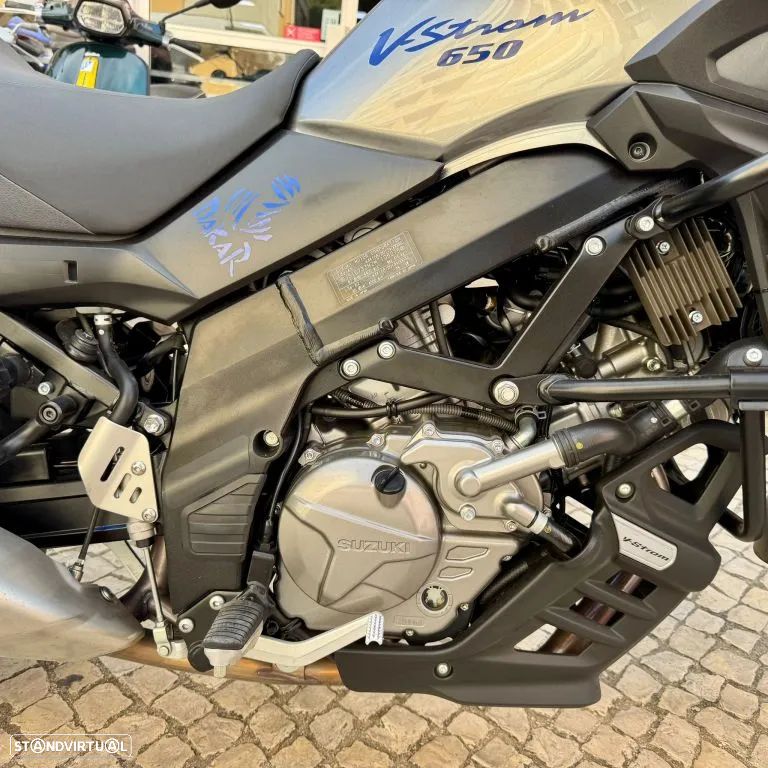 Suzuki DL 650 V-Strom - 19