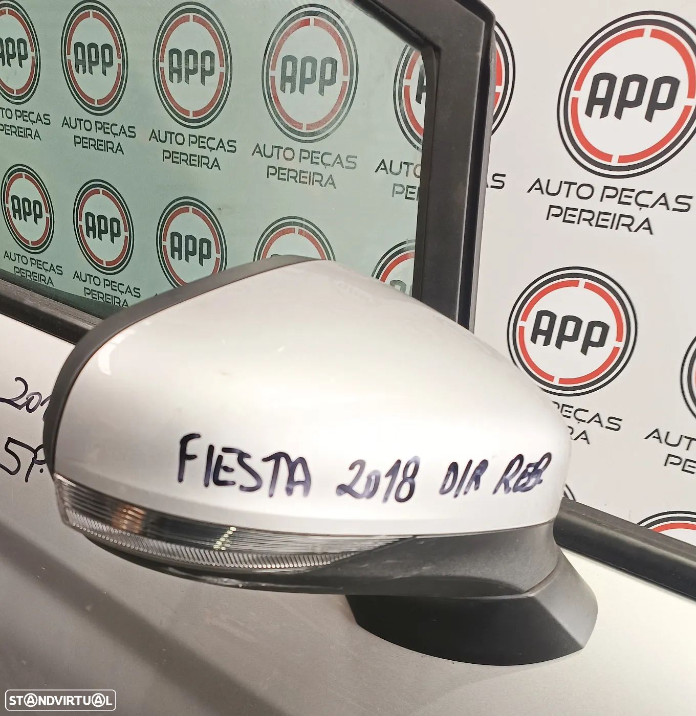 Espelho Ford Fiesta de 2018, direito com rebatimento . - 1