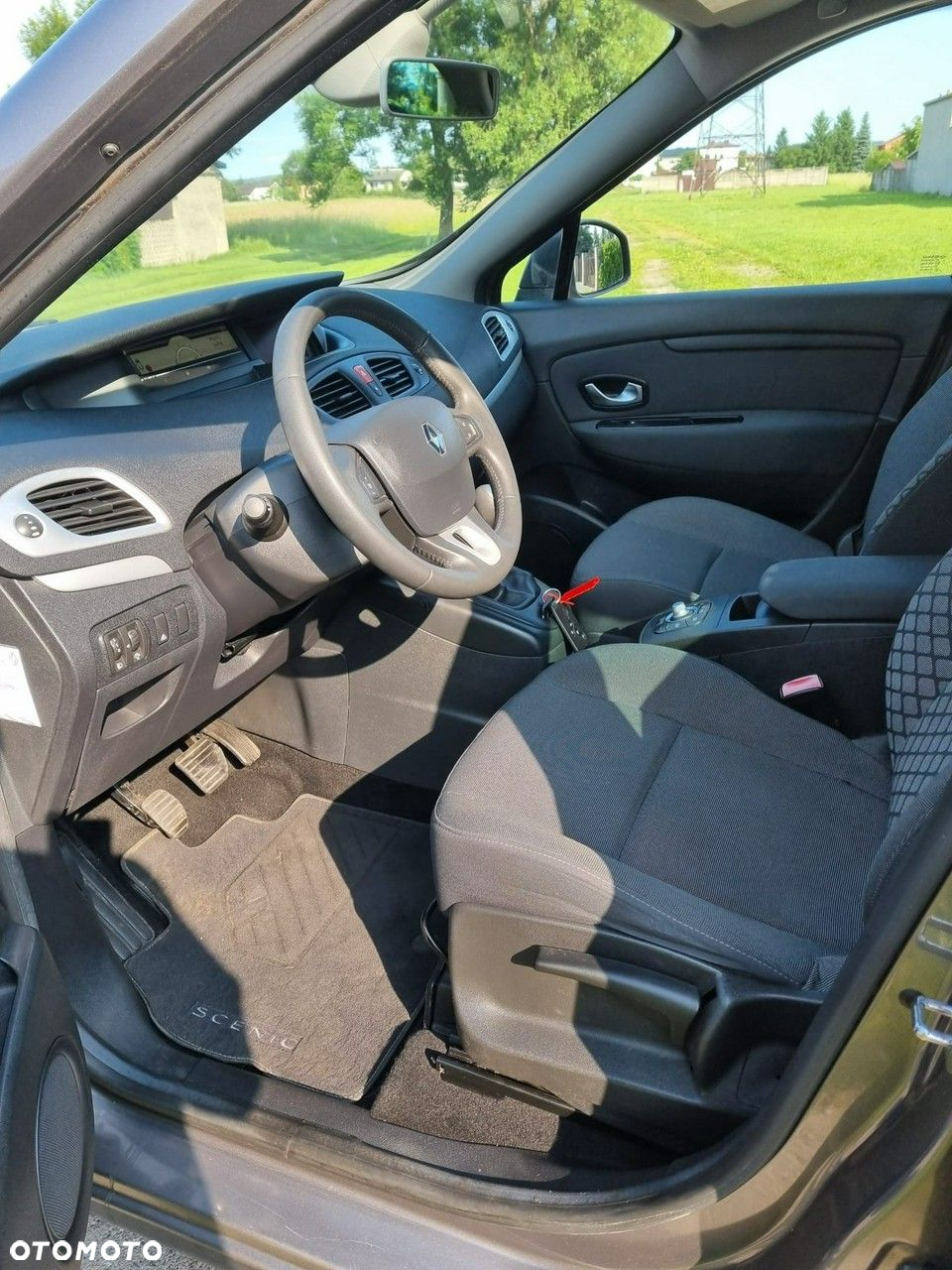 Renault Grand Scenic - 7