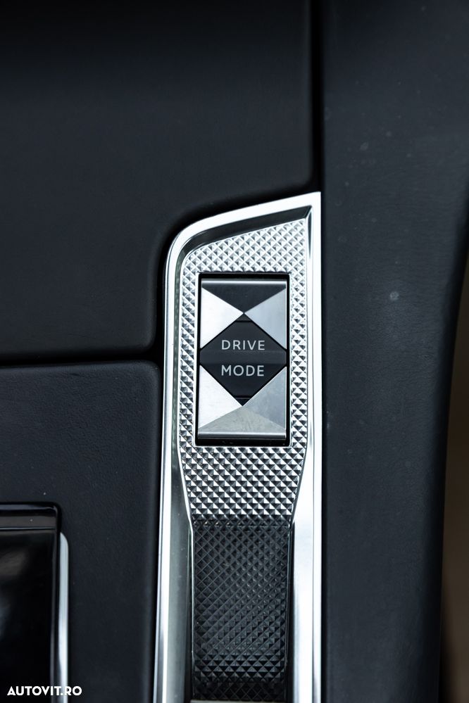 Citroën DS7 Crossback E-TENSE 4x4 RIVOLI - 28