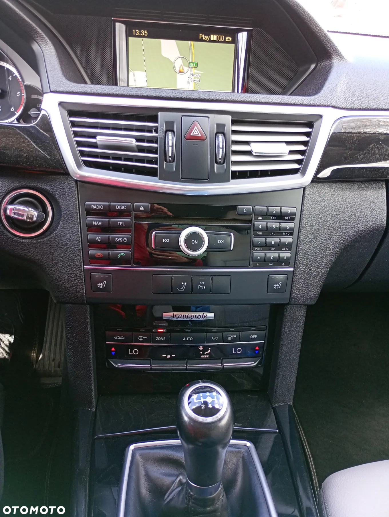Mercedes-Benz Klasa E 200 CDI Avantgarde - 17