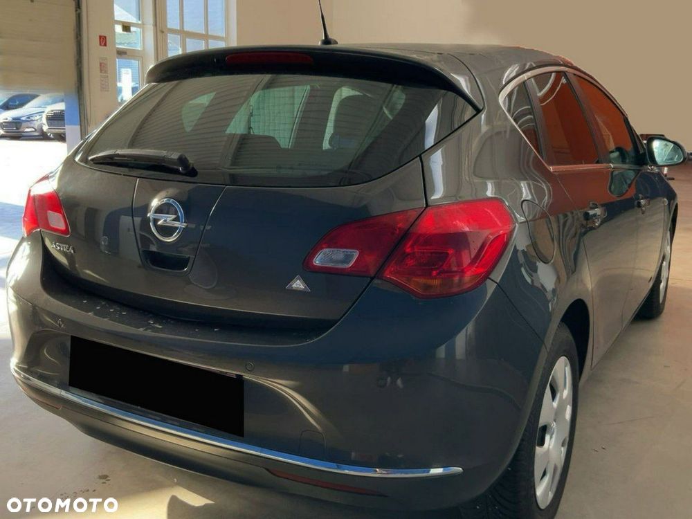 Opel Astra 1.4 Turbo Innovation - 3