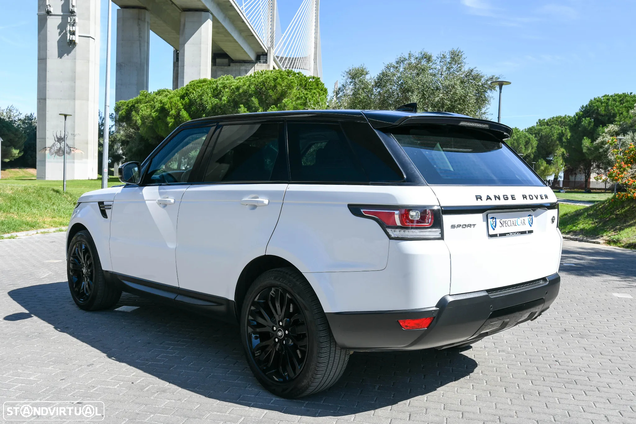 Land Rover Range Rover Sport 2.0 SD4 S - 7