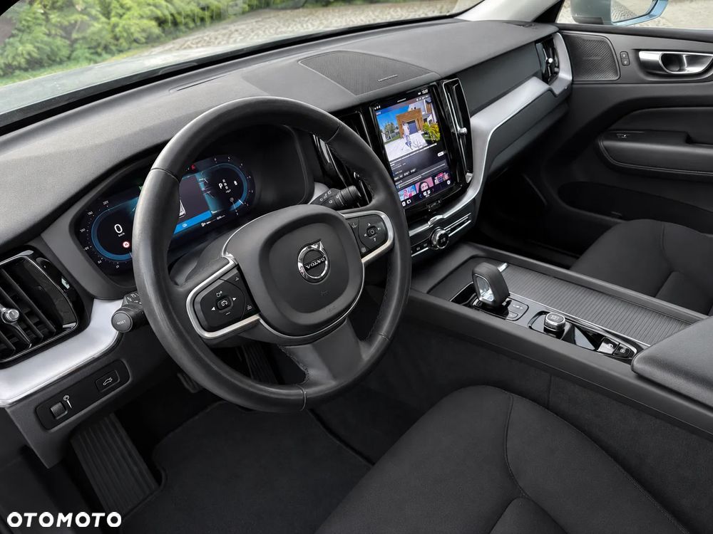 Volvo XC 60 B4 D AWD Momentum Pro - 13