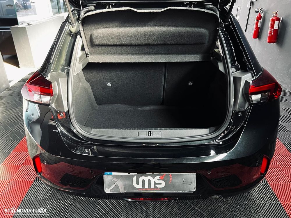 Opel Corsa 1.2 T GS - 39