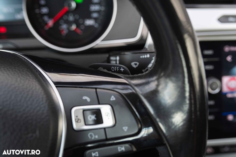 Volkswagen Passat Variant 2.0 TDI DSG Comfortline - 17