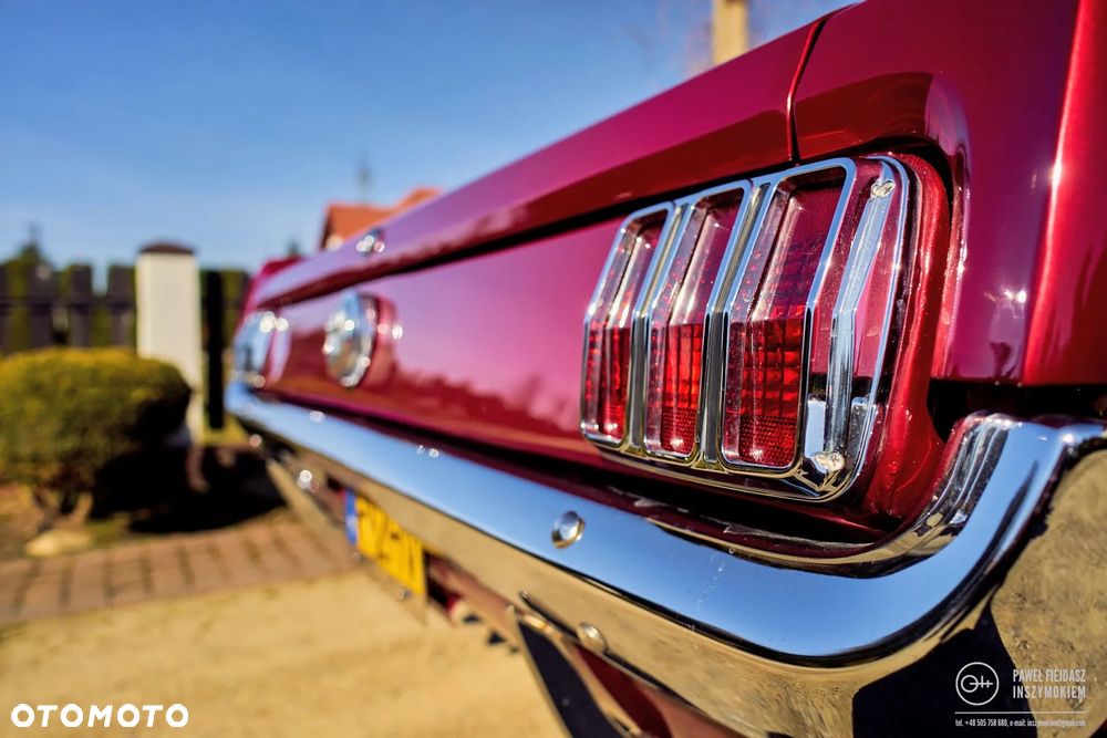 Ford Mustang - 17