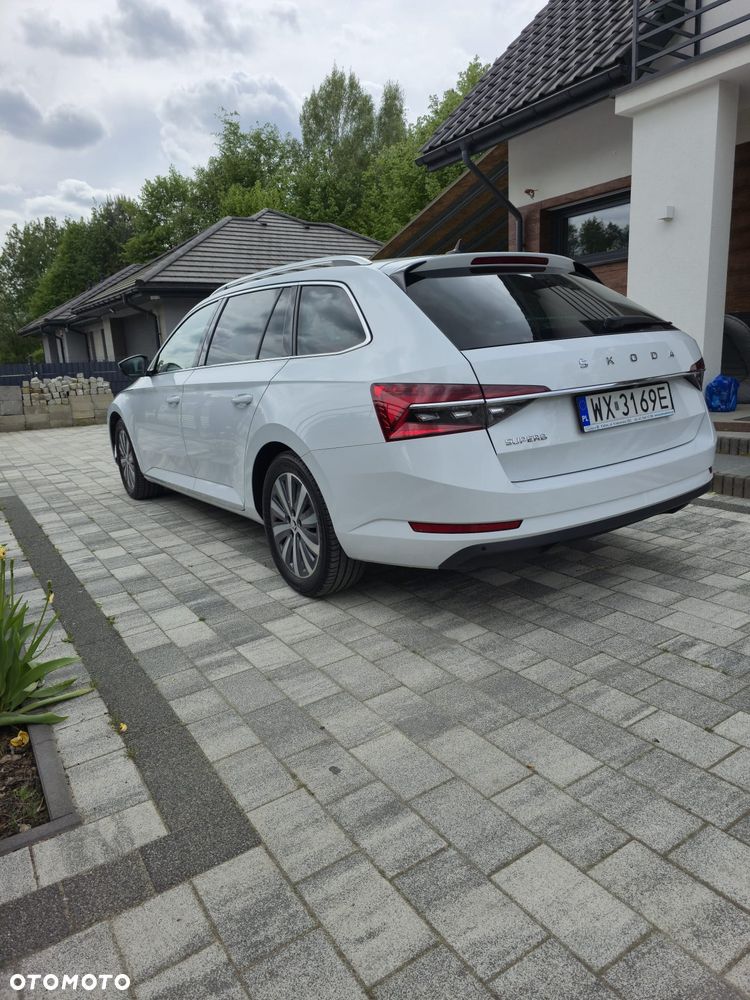 Skoda Superb 2.0 TDI SCR Ambition DSG - 11