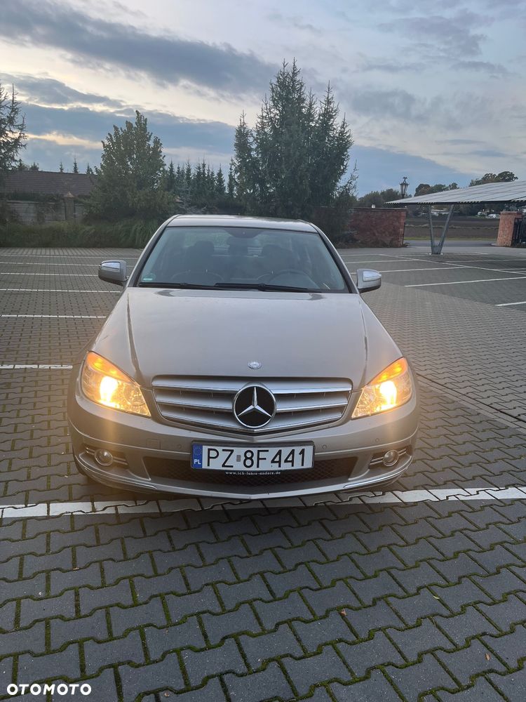 Mercedes-Benz Klasa C 300 7G-TRONIC Avantgarde - 3