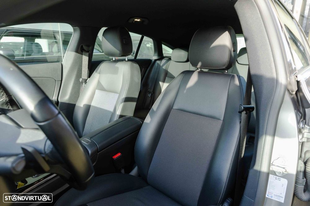 Mercedes-Benz CLA 180 d Shooting Brake Style Plus Aut. - 11