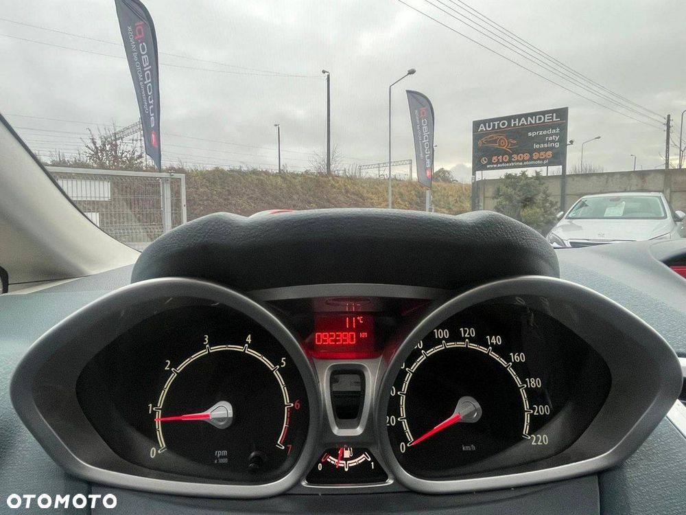 Ford Fiesta 1.25 Ambiente EU5 - 27