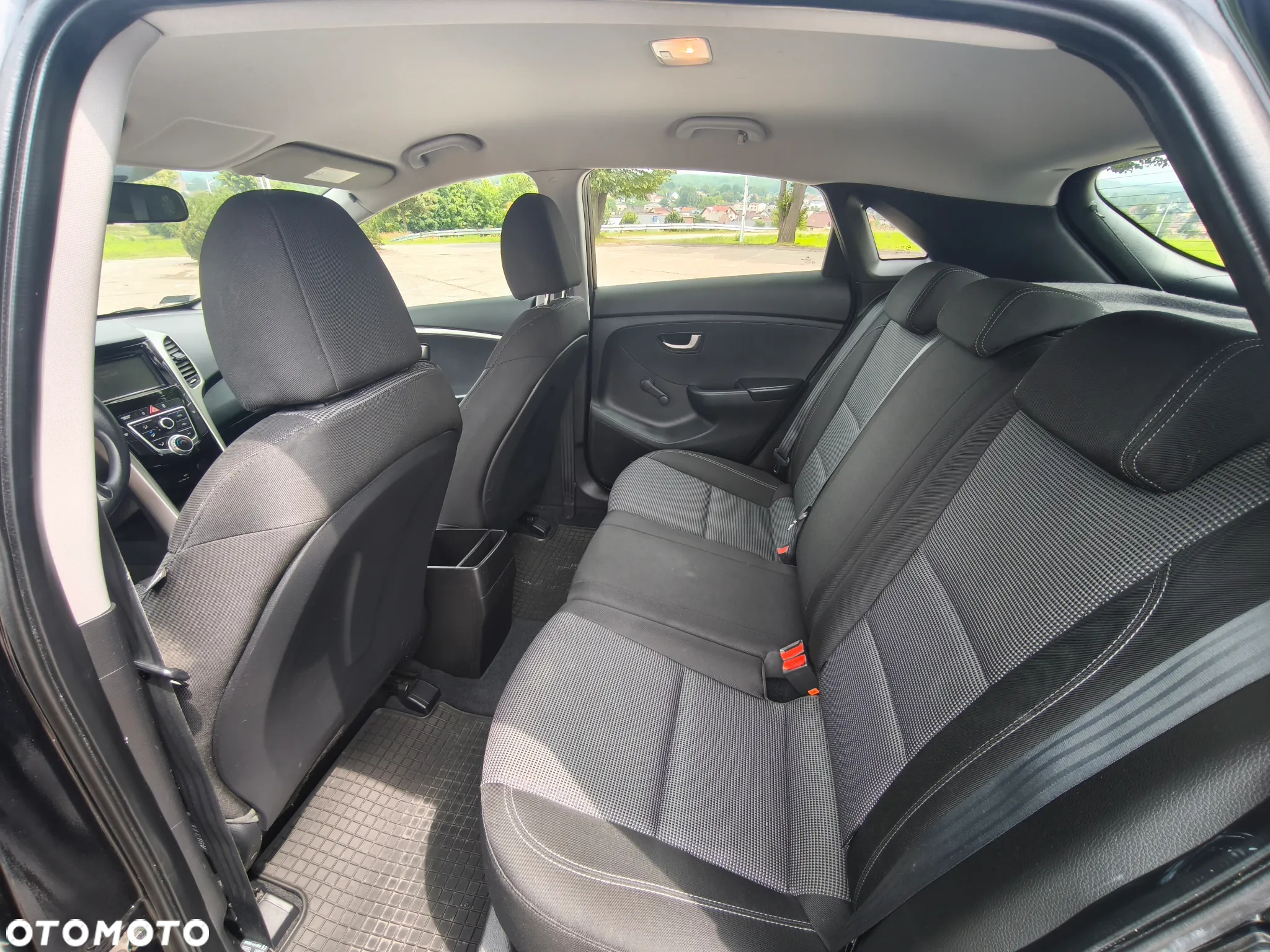 Hyundai i30 1.4 Classic + - 9