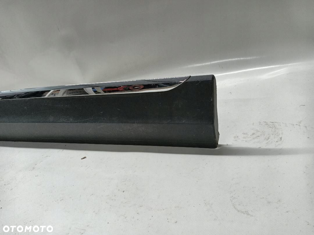 LISTWA DRZWI PRAWY PRZÓD PRZEDNIA VW T-ROC - 4