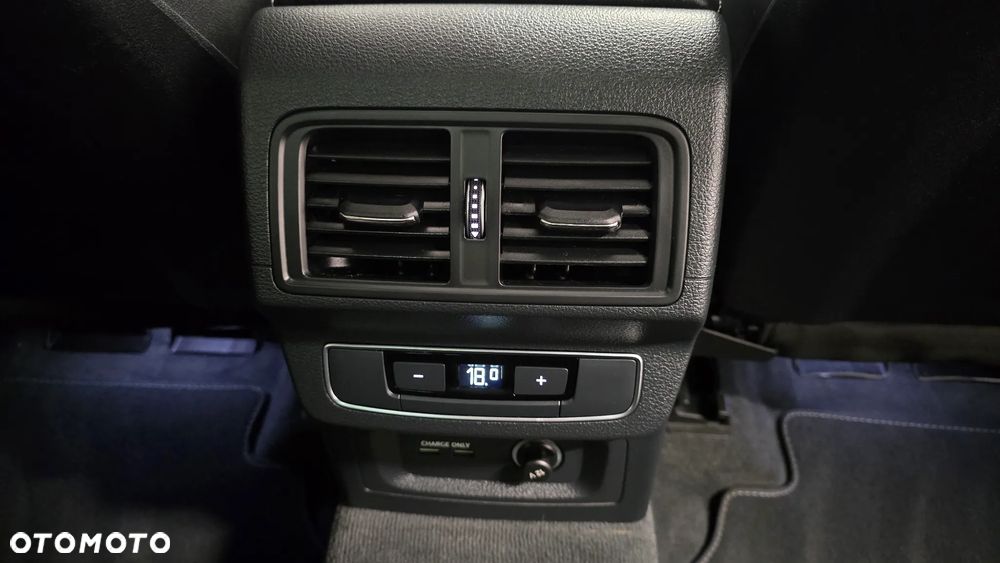 Audi Q5 TDI quattro 150 kW S tronic edition one magnesiumgrau - 18