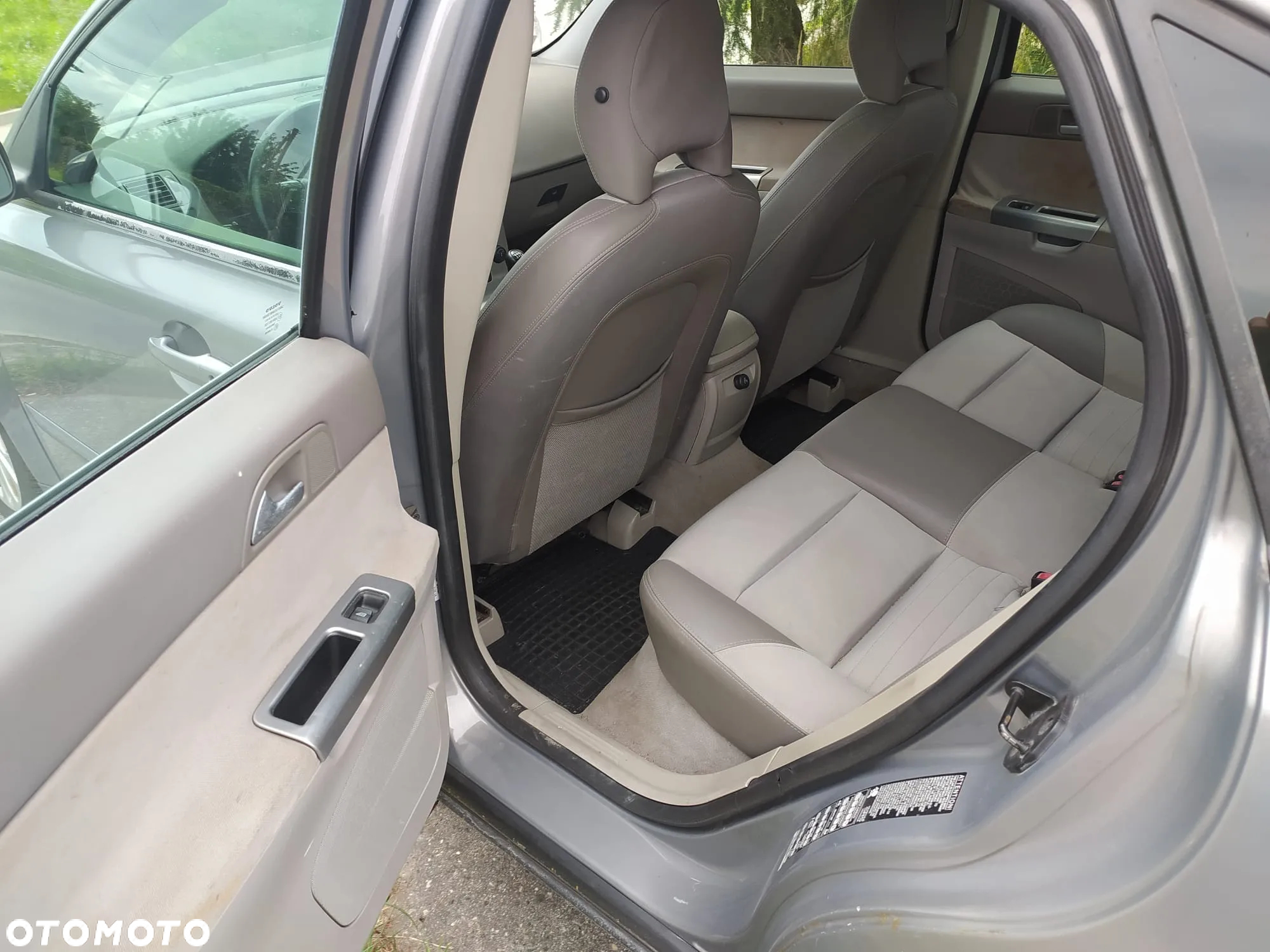Volvo S40 T5 Momentum - 14