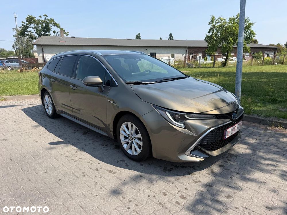 Toyota Corolla 2.0 Hybrid Executive - 6