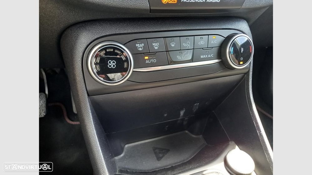 Ford Fiesta 1.0 EcoBoost ST-Line - 21