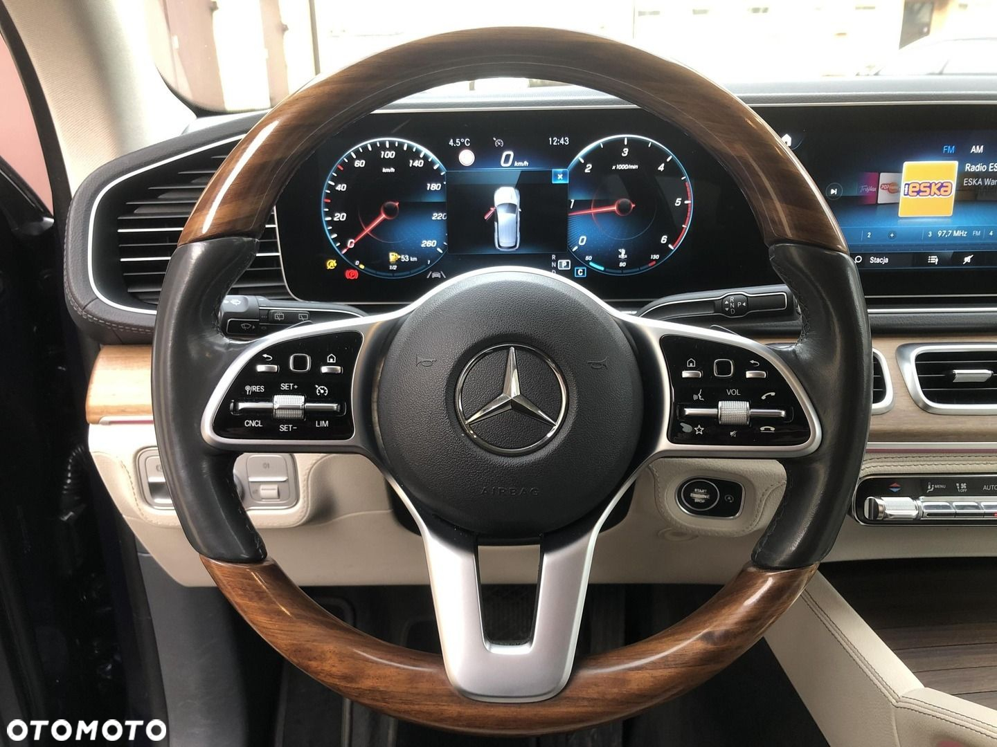 Mercedes-Benz GLE 300 d 4-Matic - 15