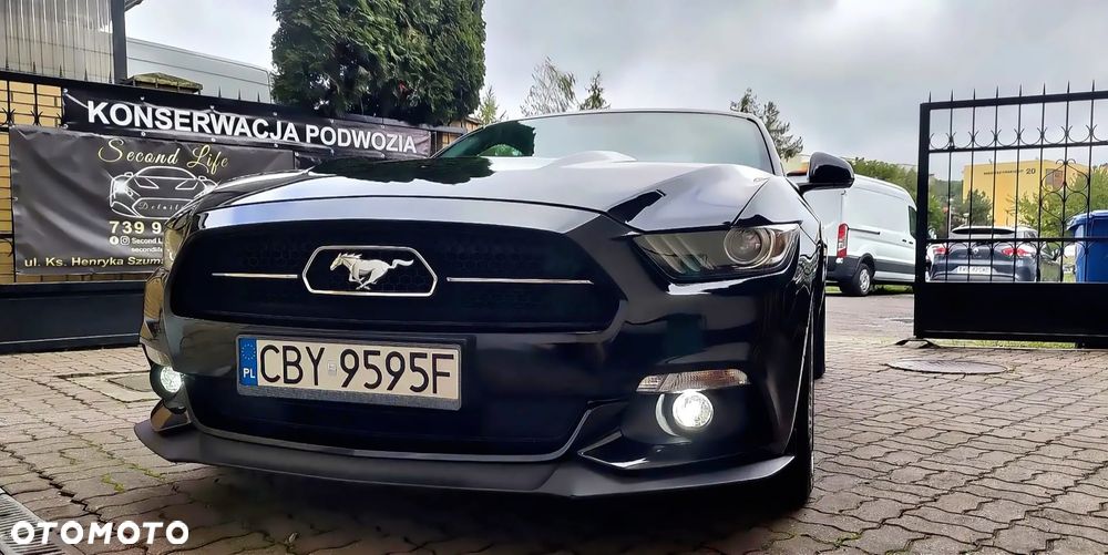 Ford Mustang 5.0 V8 GT - 32