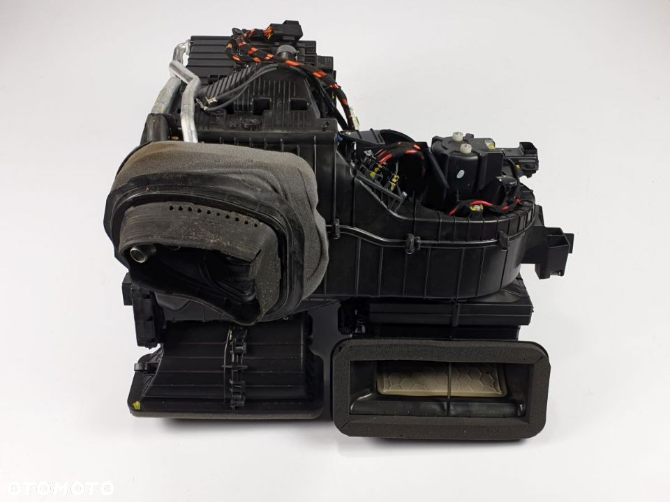 JEEP COMPASS 1.4T od 2018 roku . Nagrzewnica Kompletna - 1