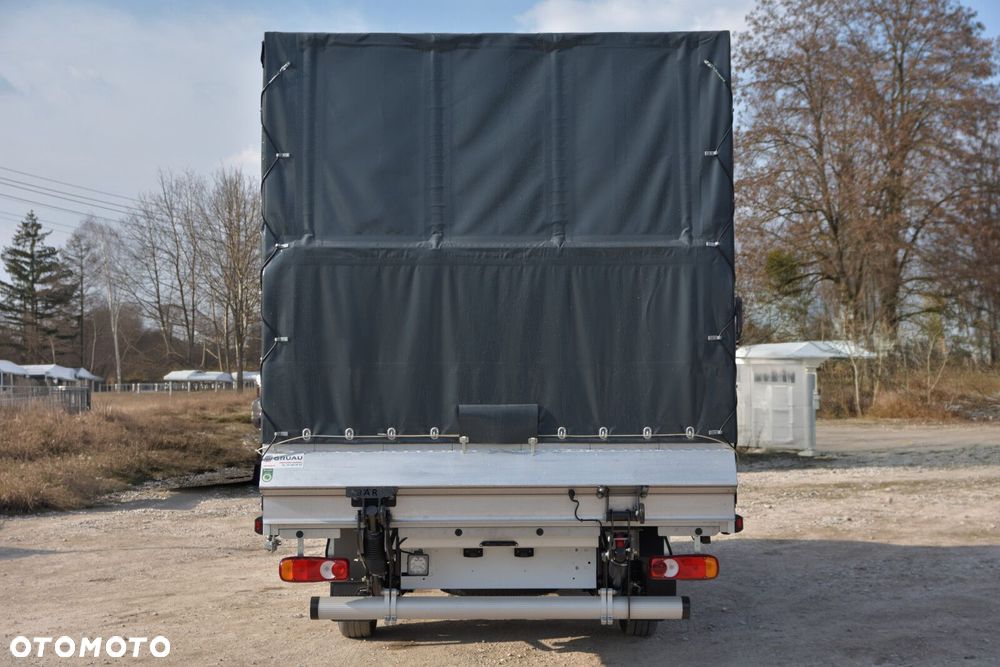 Renault Master 2.0 170KM Zabudowa 9EP Międzynarodówka Kurnik Winda BAR - 6