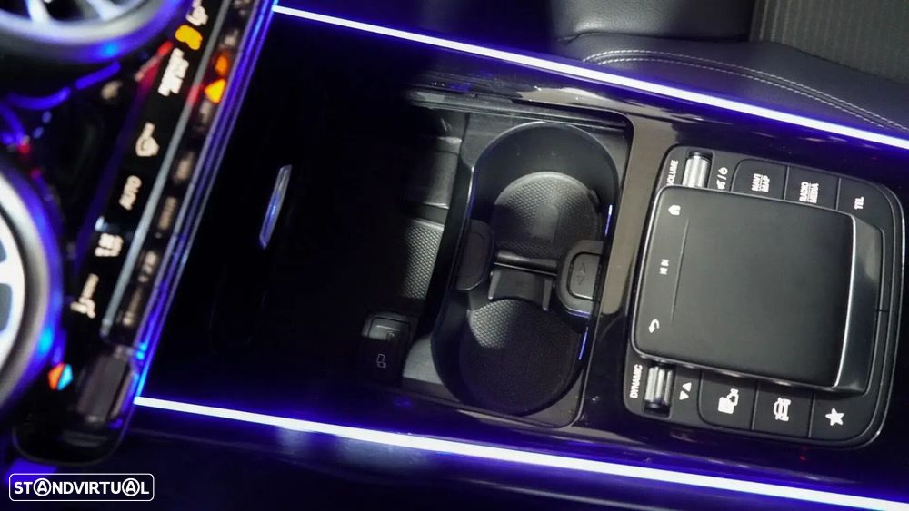 Mercedes-Benz GLA 200 d 8G-DCT Progressive Advanced - 39