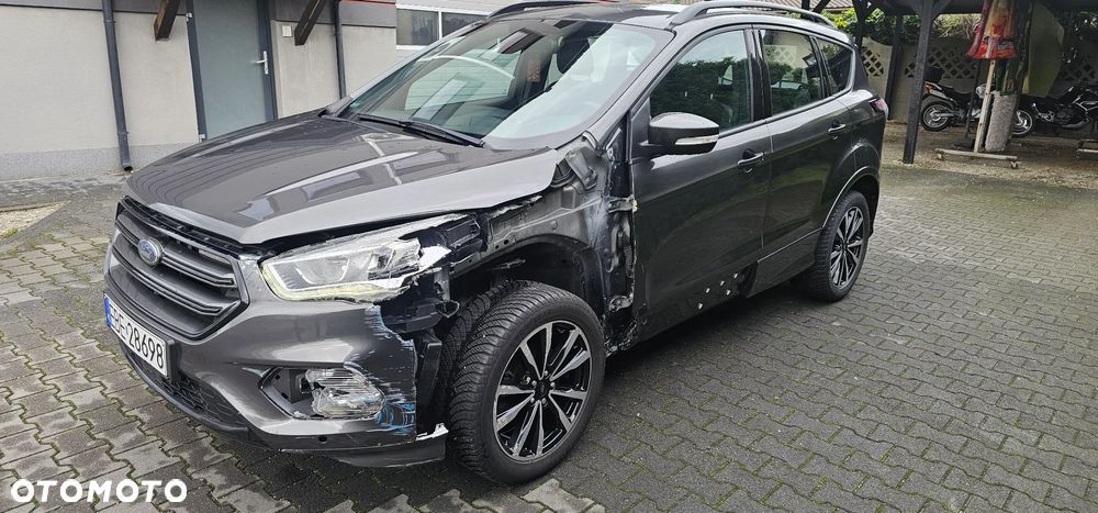 Ford Kuga 1.5 EcoBoost FWD ST-Line ASS - 19