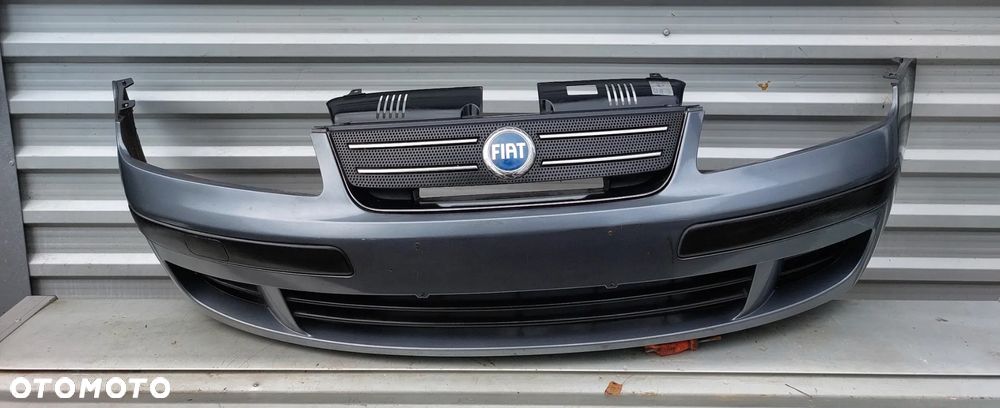 Zderzak przód przedni Fiat Idea - 1