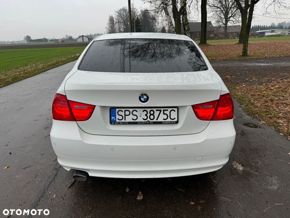 BMW Seria 3 316d Edition M Sport Shadow - 8