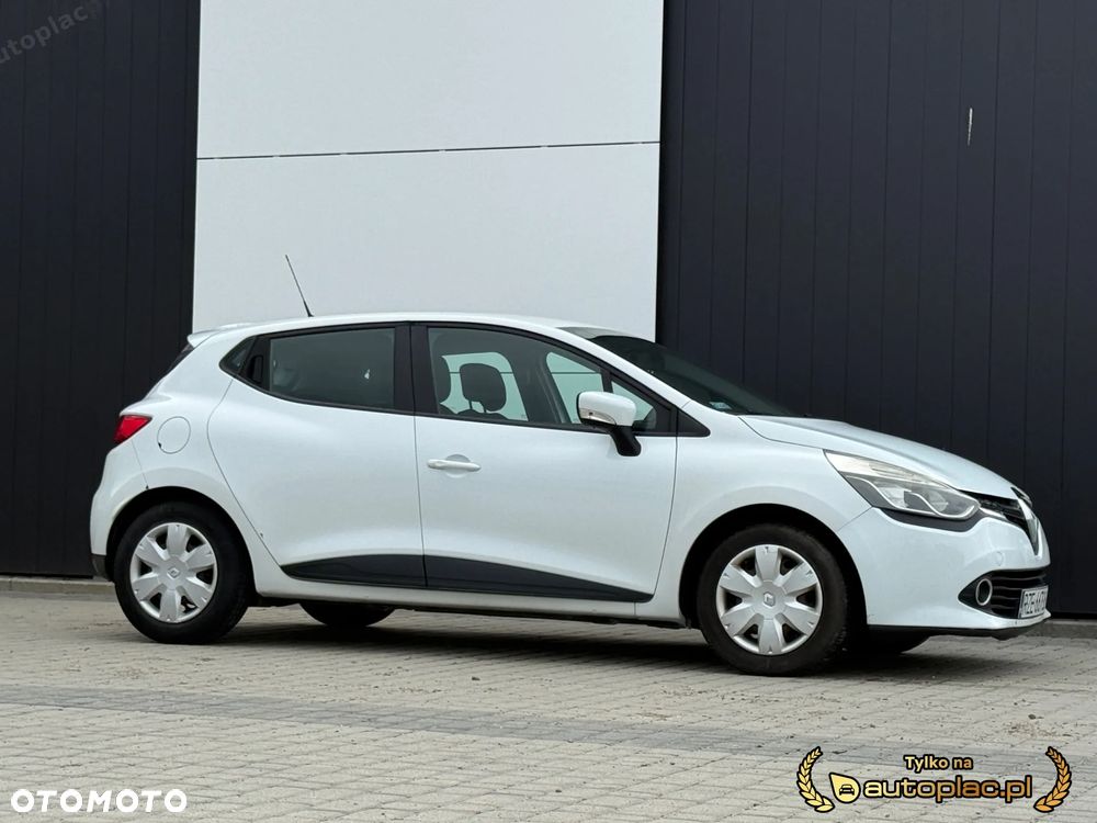 Renault Clio 2014 photo 2