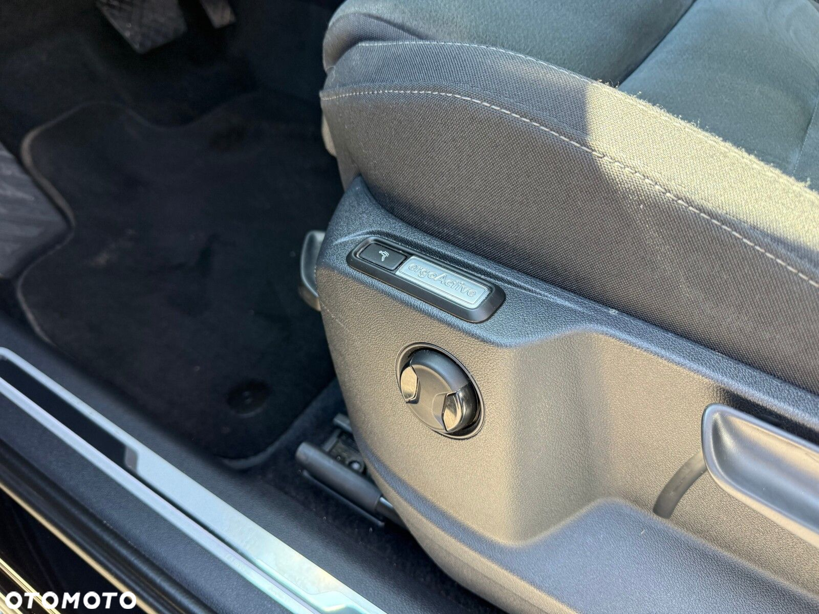 Volkswagen Tiguan Allspace - 19
