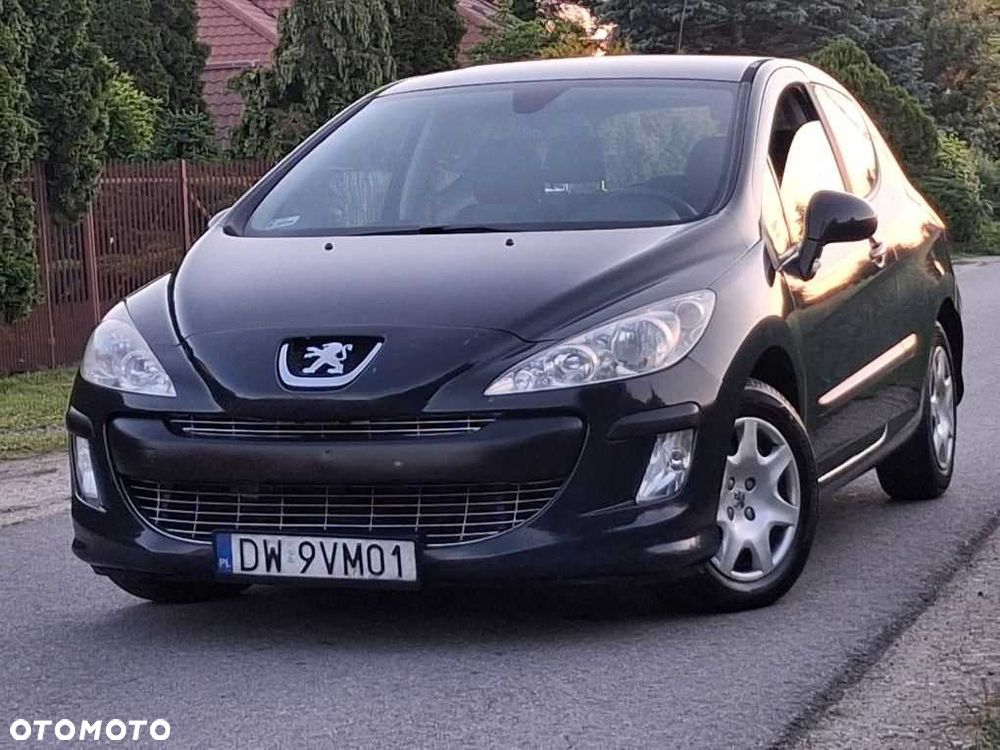 Peugeot 308 - 1