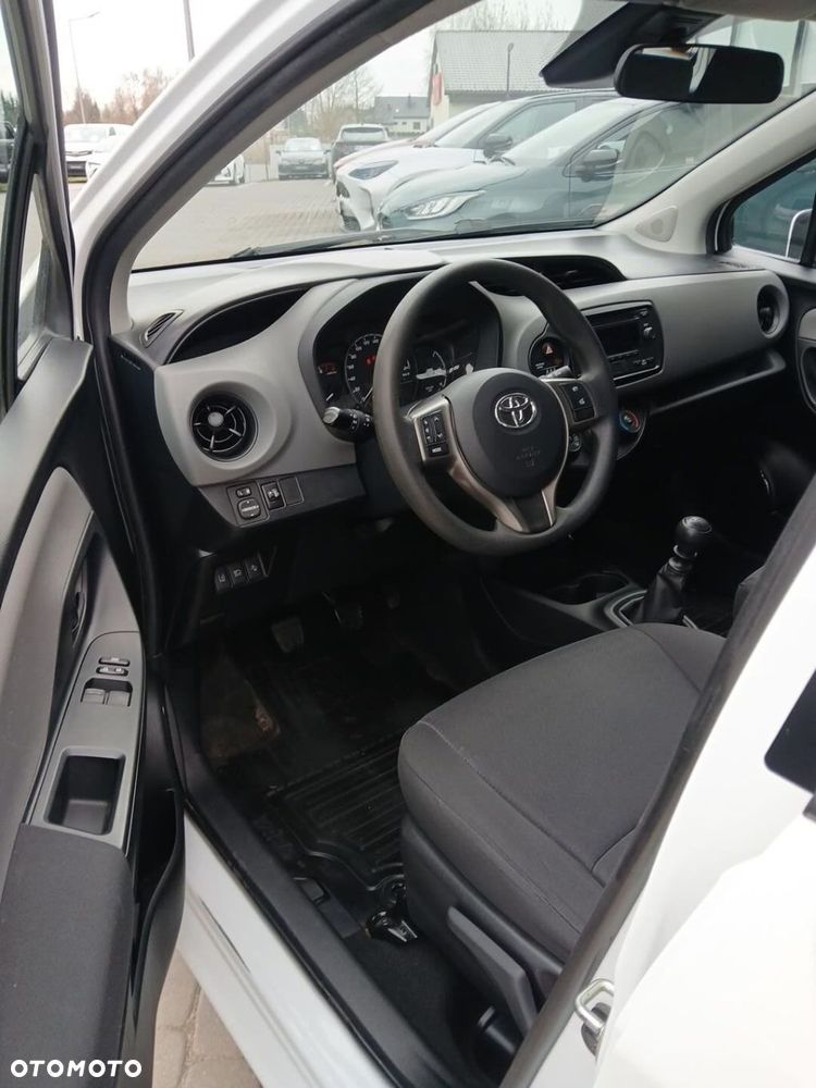 Toyota Yaris - 19