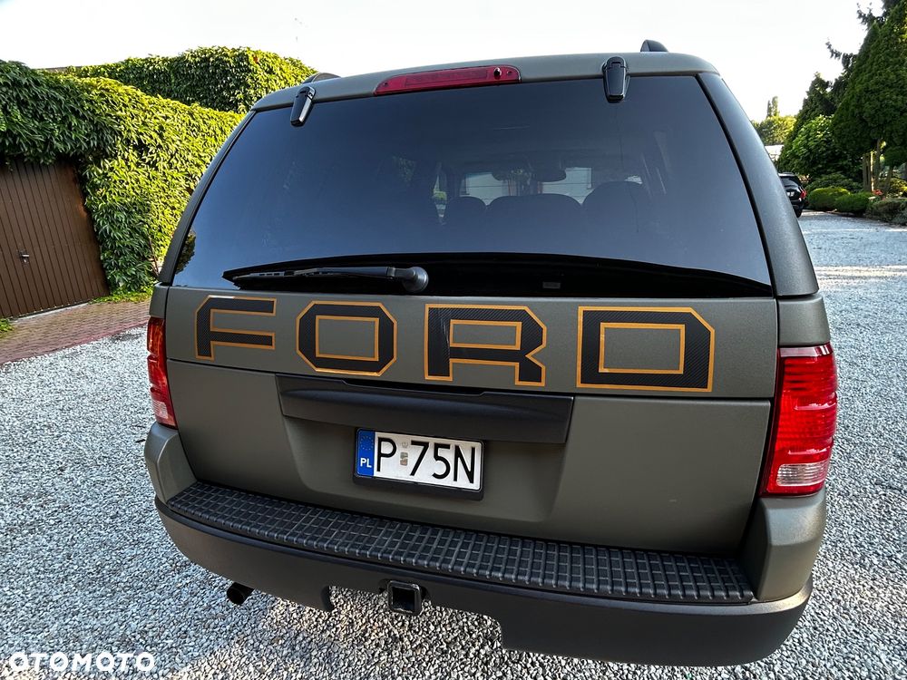 Ford Explorer 4.6 - 39