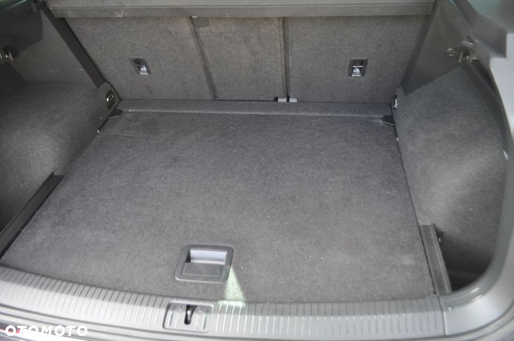 Volkswagen Tiguan 1.5 TSI ACT OPF Comfortline - 15